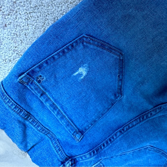 Jessica Simpson Maternity Size Small Skinny Distressed Jegging Jeans - Picture 2 of 8